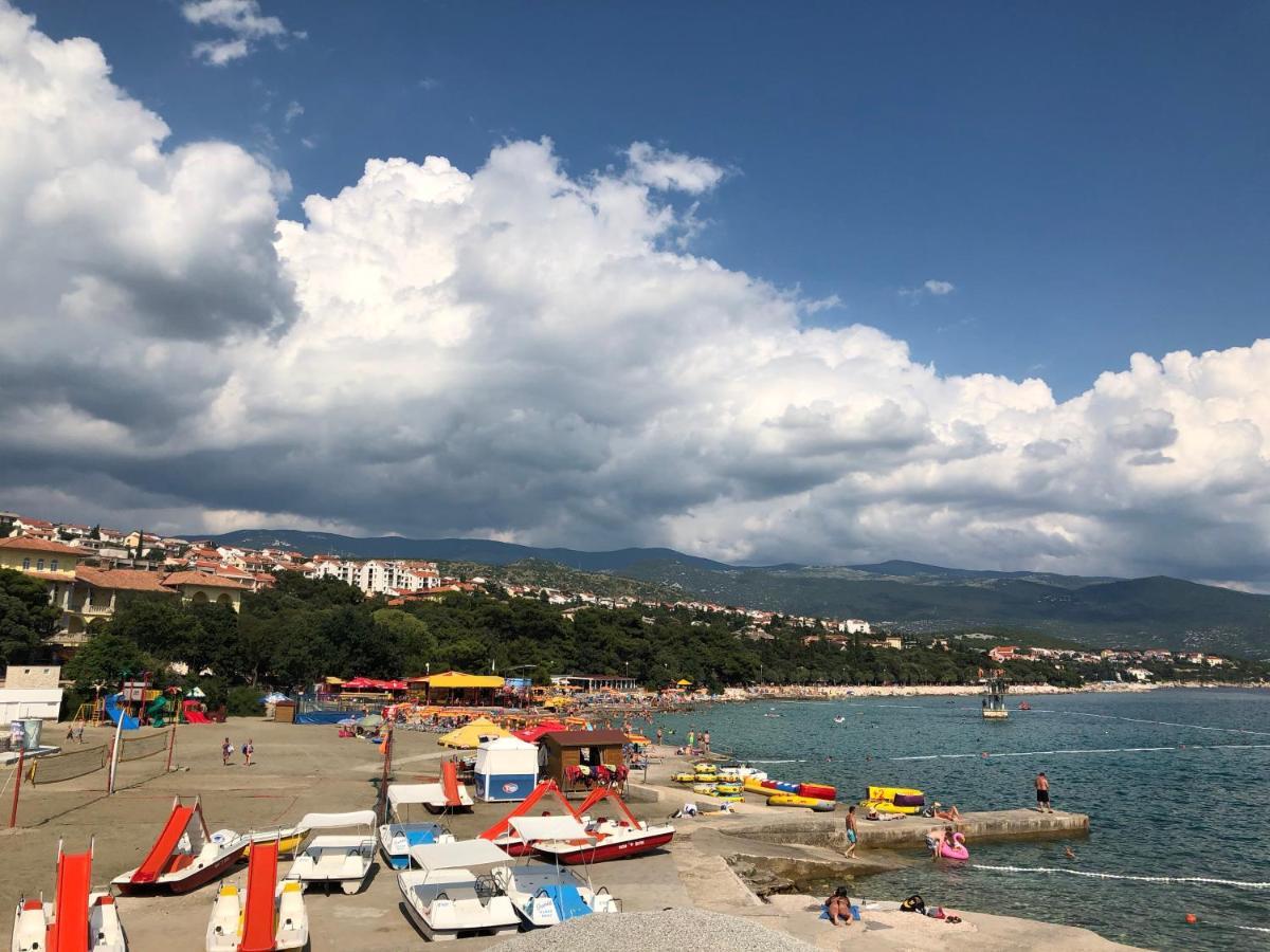 Loft-Beach-Apartments Ratko Novi Vinodolski Kültér fotó